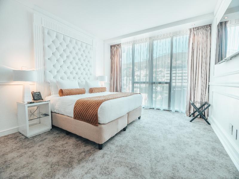 Pepperclub Hotel image