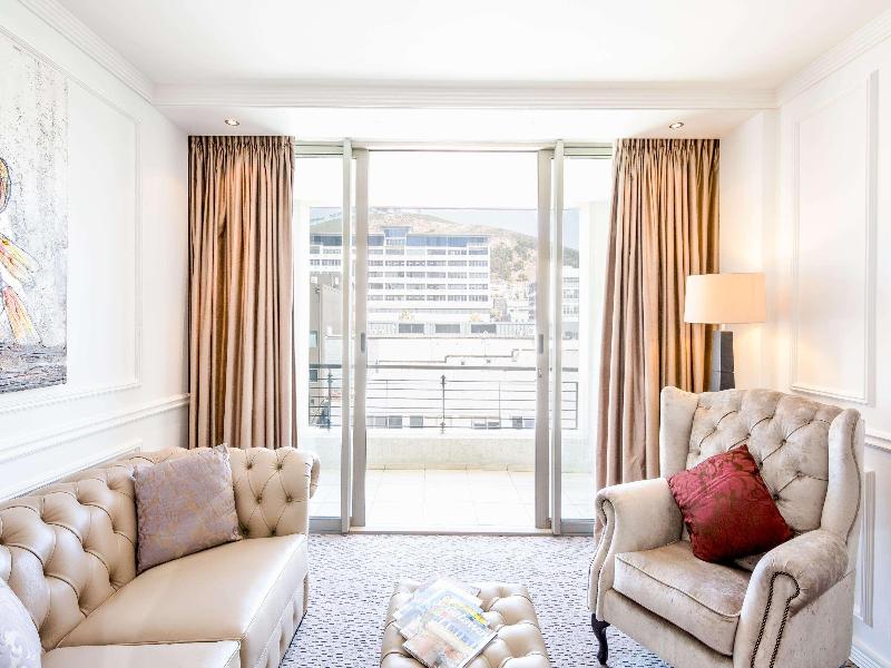 Pepperclub Hotel image