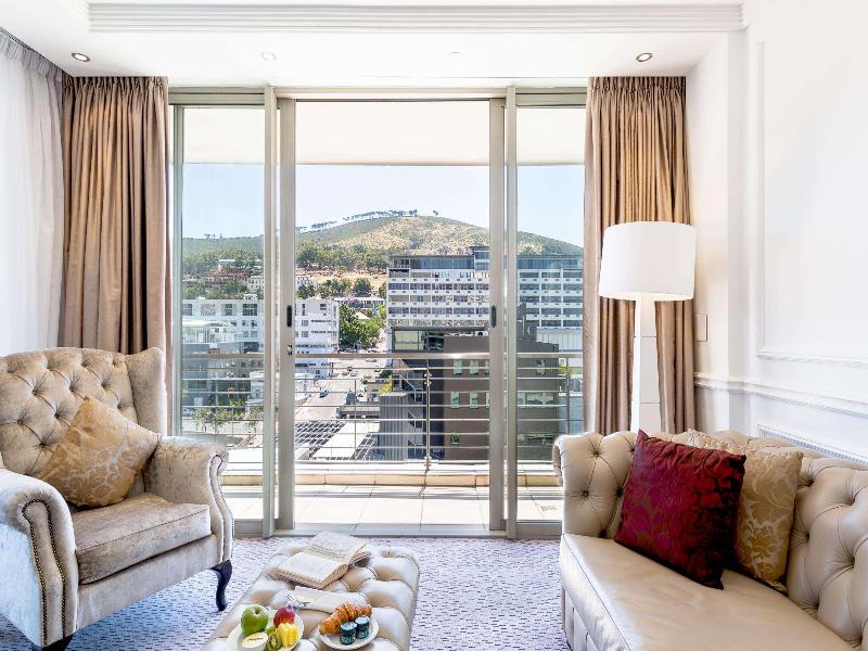Pepperclub Hotel image
