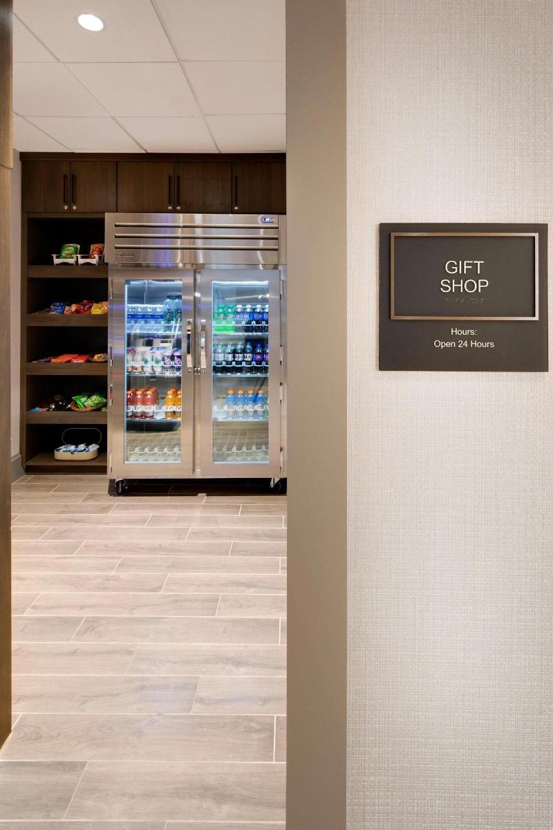 Sheraton Suites Plantation, Fort Lauderdale West image