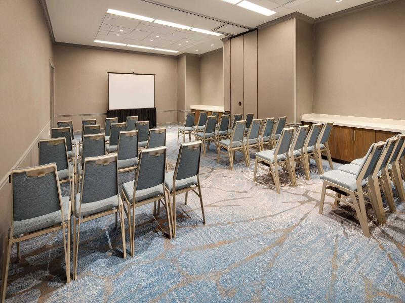 Sheraton Suites Plantation, Fort Lauderdale West image