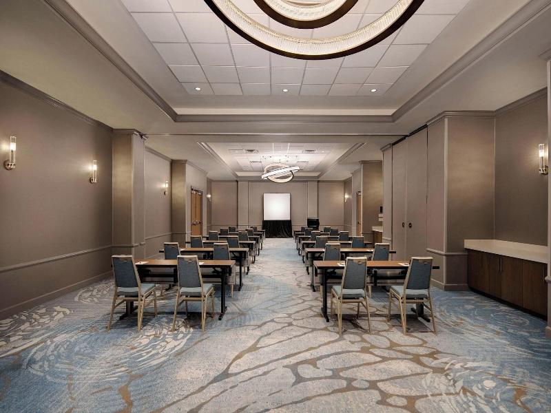 Sheraton Suites Plantation, Fort Lauderdale West image