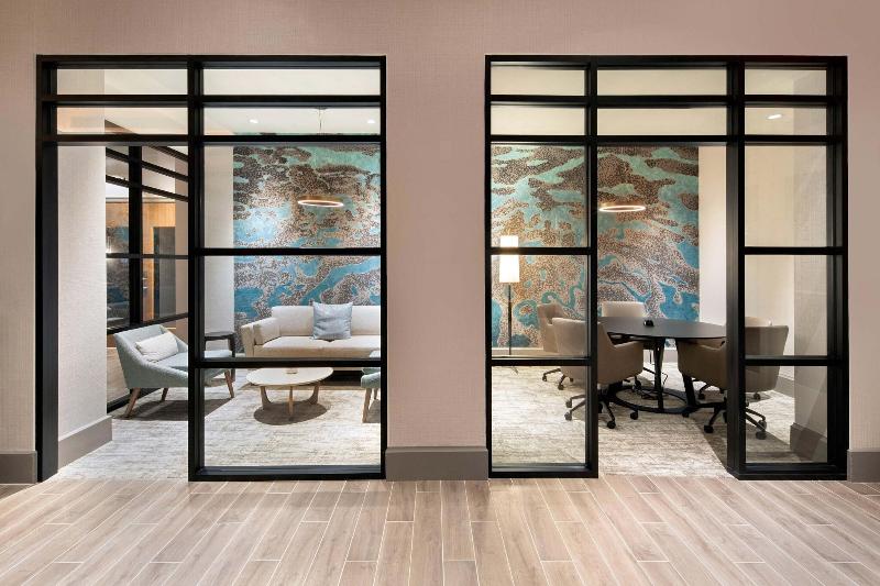 Sheraton Suites Plantation, Fort Lauderdale West image