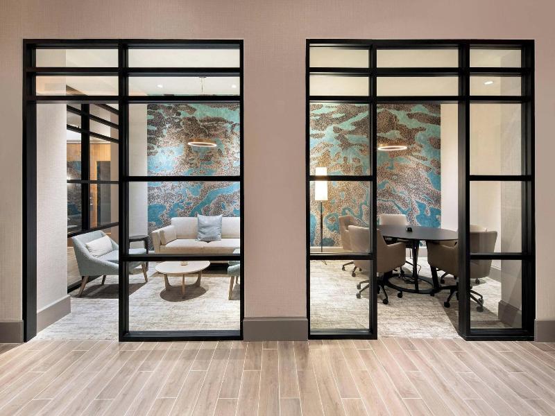 Sheraton Suites Plantation, Fort Lauderdale West image