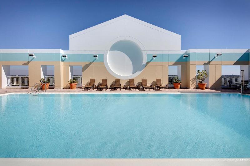 Sheraton Suites Plantation, Fort Lauderdale West image
