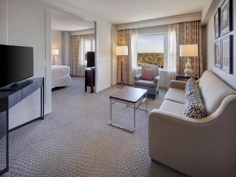 Sheraton Suites Plantation, Fort Lauderdale West image