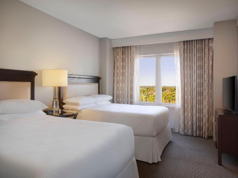 Sheraton Suites Plantation, Fort Lauderdale West image