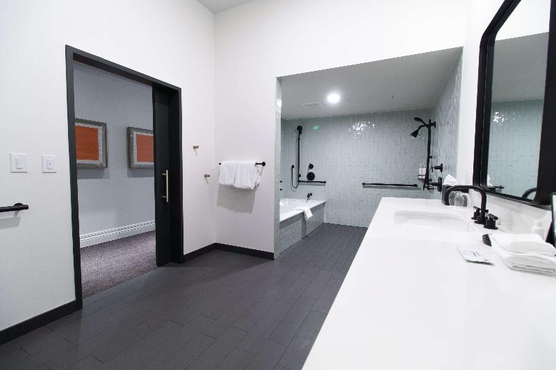 The Alexis Royal Sonesta Hotel Seattle image