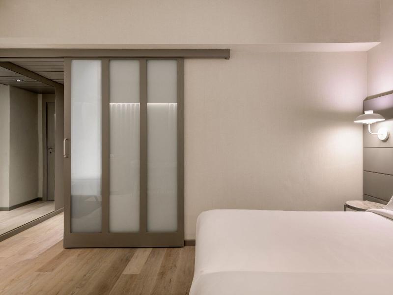 AC Madrid Carlton image
