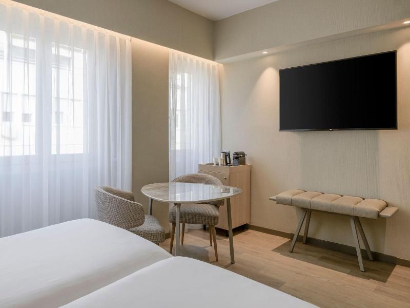 AC Madrid Carlton image