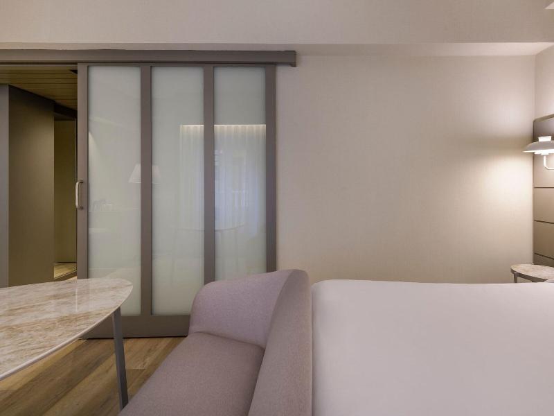 AC Madrid Carlton image