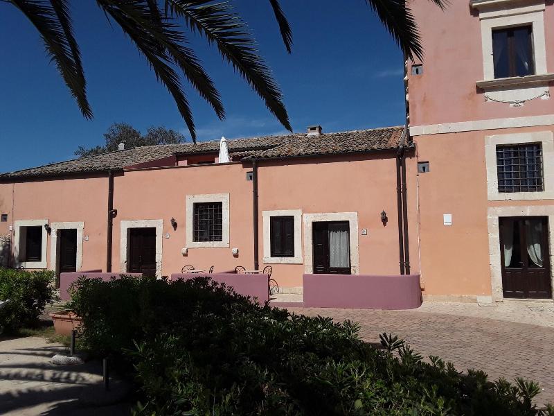 Lady Lusya Hotel image