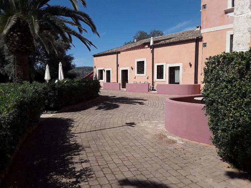 Lady Lusya Hotel image