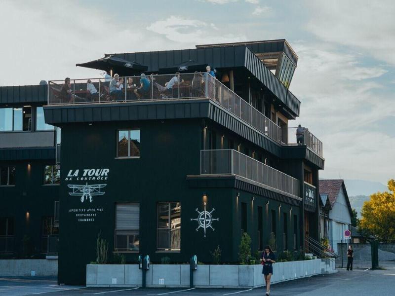 La Tour De Contrôle - Hôtel Autonome 3