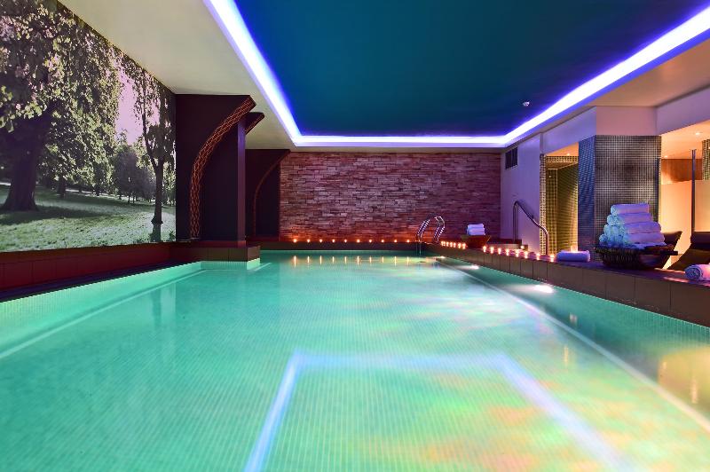 Pestana Chelsea Bridge Hotel & Spa image