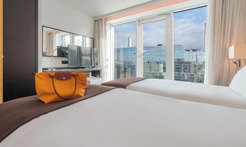 Pestana Chelsea Bridge Hotel & Spa image