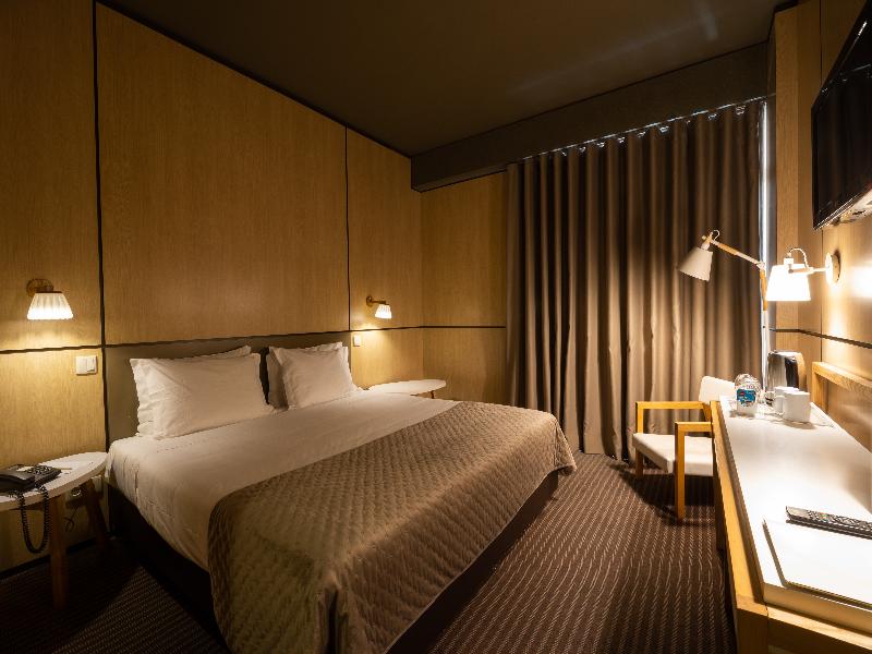 Axis Vermar Conference & Beach Hotel image