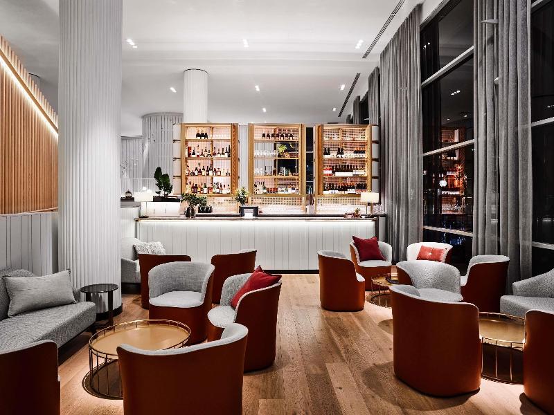 Novotel Sydney Darling Square image