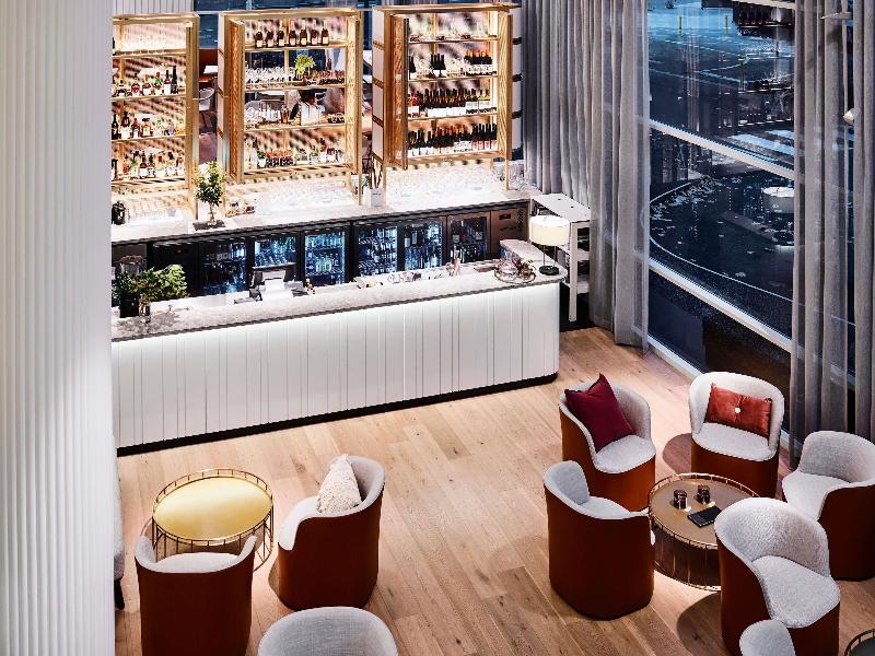 Novotel Sydney Darling Square image