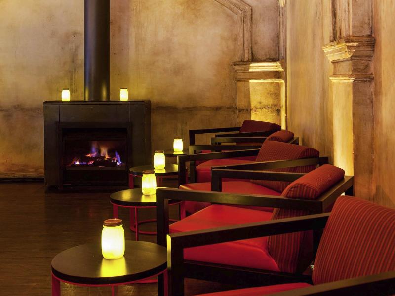 Novotel Sydney Darling Square image