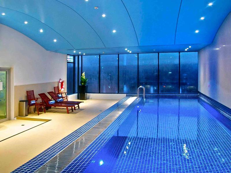 Novotel Sydney Darling Square image