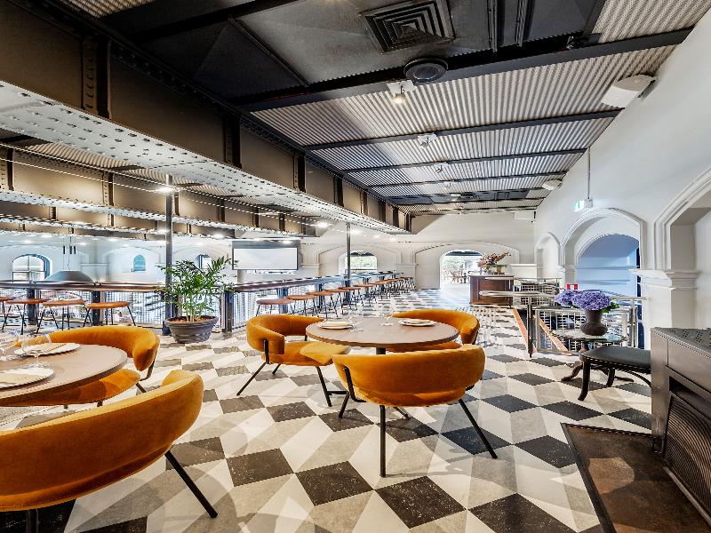Novotel Sydney Darling Square image