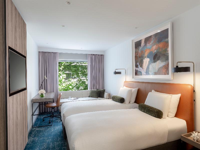 Novotel Sydney Darling Square image