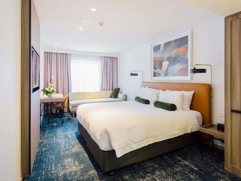 Novotel Sydney Darling Square image