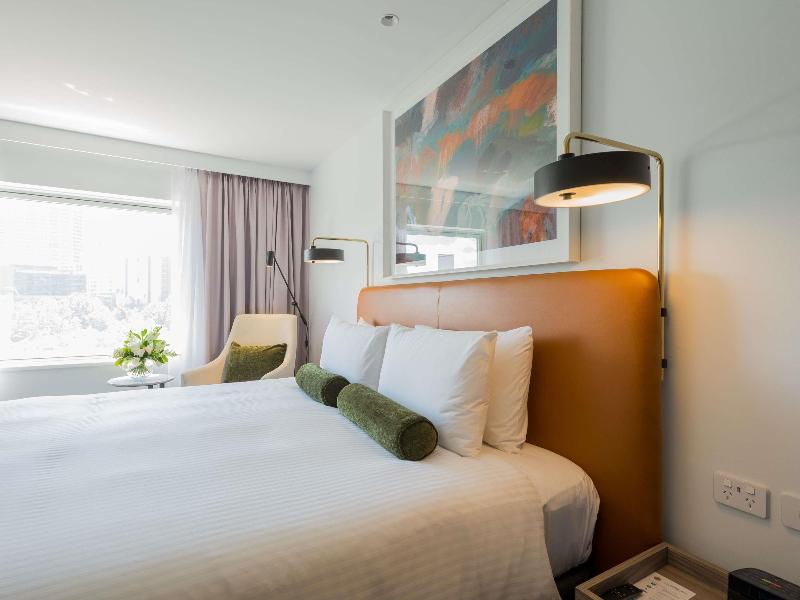 Novotel Sydney Darling Square image