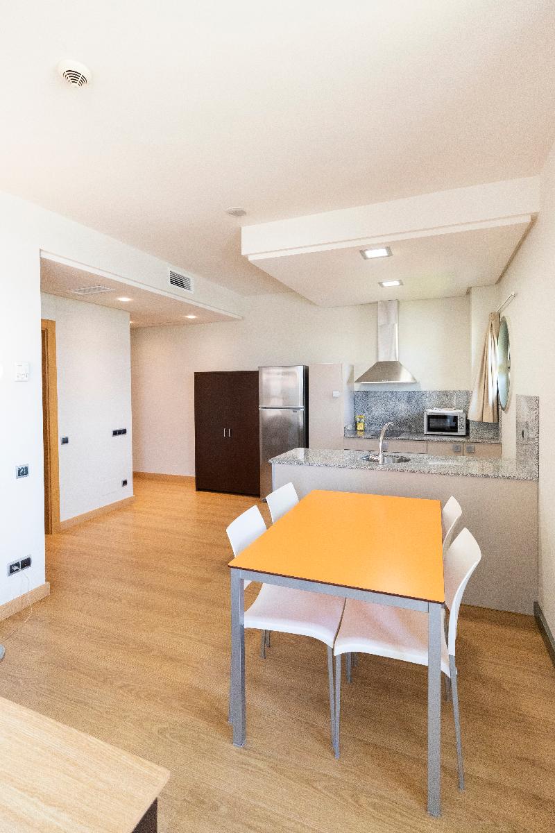 Maritimo Ris Apartamentos image