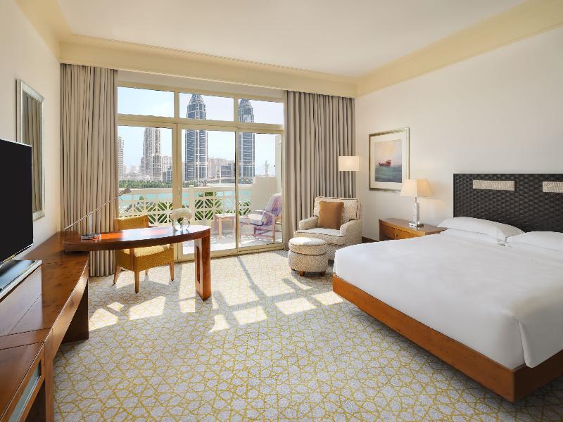 Grand Hyatt Doha Hotel & Villas image