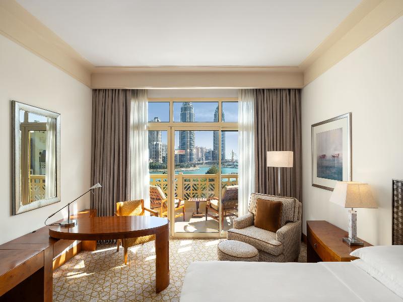 Grand Hyatt Doha Hotel & Villas image