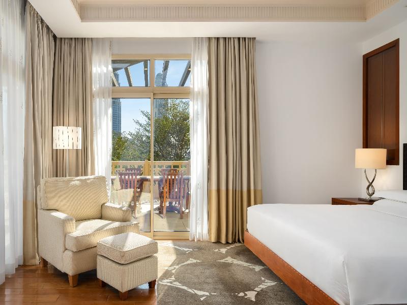 Grand Hyatt Doha Hotel & Villas image