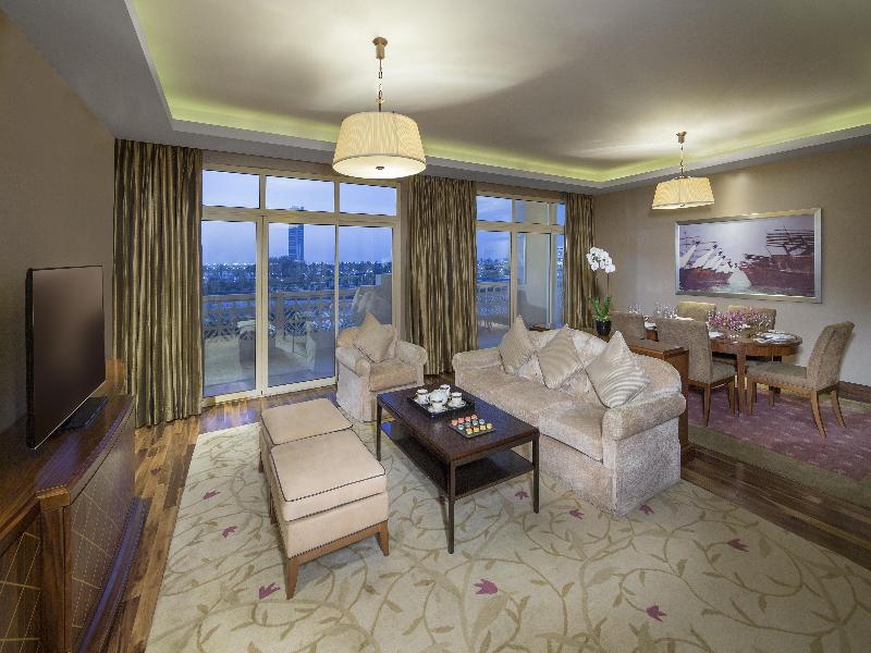Grand Hyatt Doha Hotel & Villas image