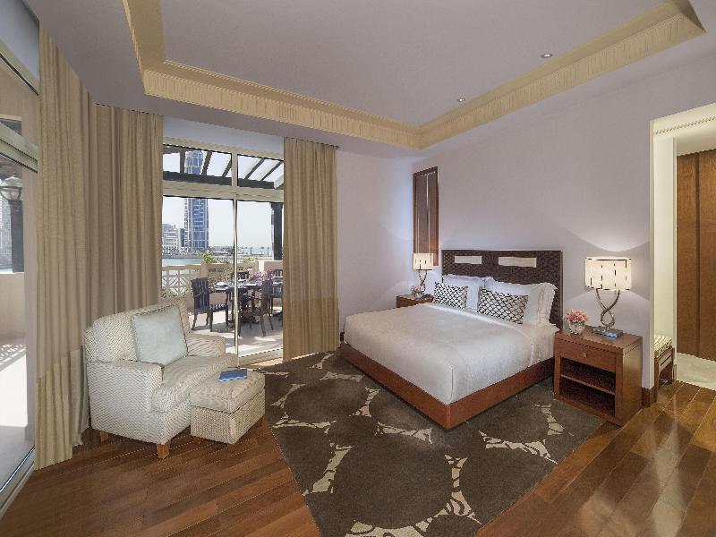 Grand Hyatt Doha Hotel & Villas image