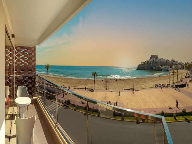 RH Boutique  Porto Cristo image