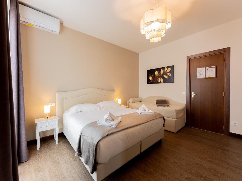 Hotel Gardenia Sirmione image