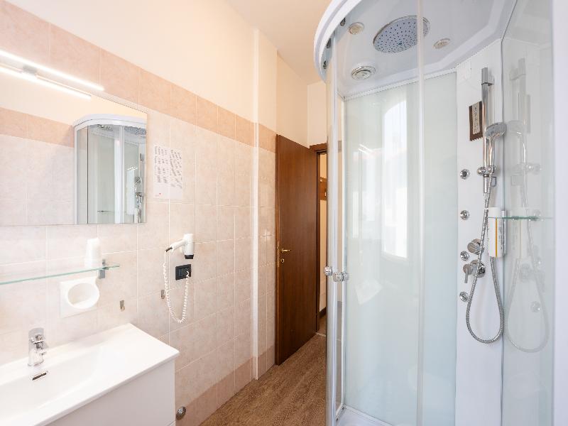 Hotel Gardenia Sirmione image