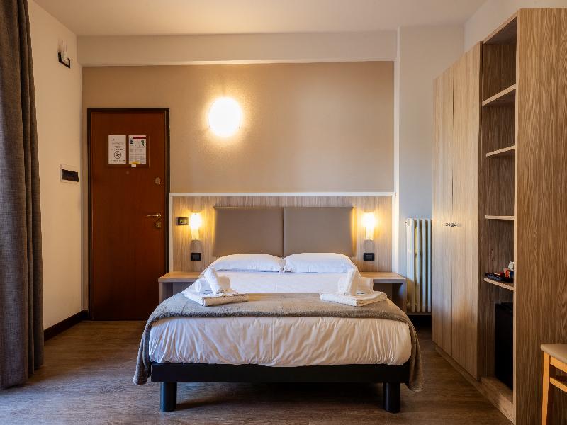 Hotel Gardenia Sirmione image