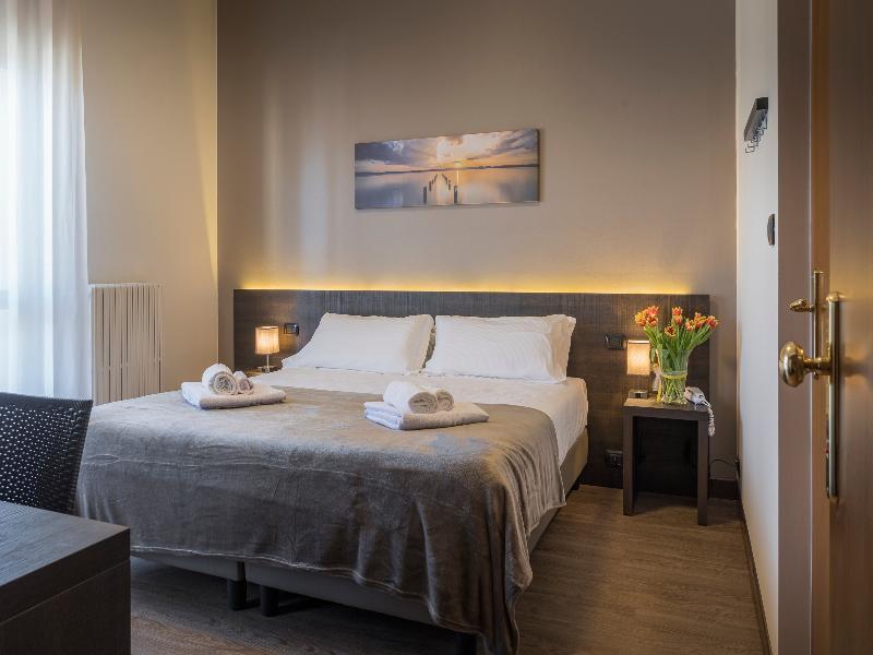 Hotel Gardenia Sirmione image