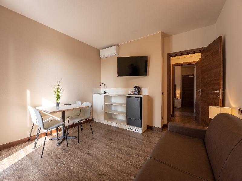 Hotel Gardenia Sirmione image