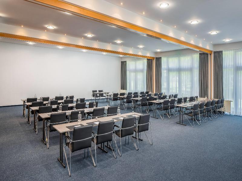 Hotel Oberhausen Neue Mitte affiliated by Meliá image