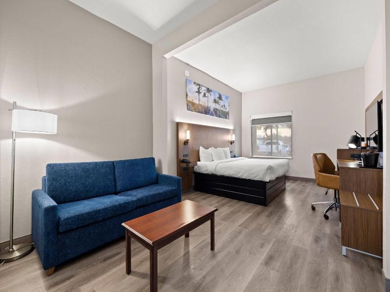 Sleep Inn & Suites Lakeland I-4 image