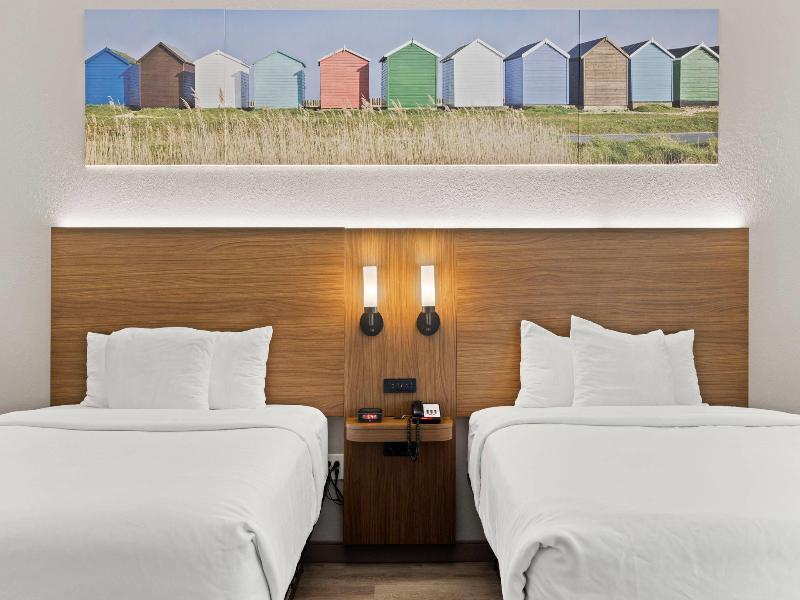 Sleep Inn & Suites Lakeland I-4 image