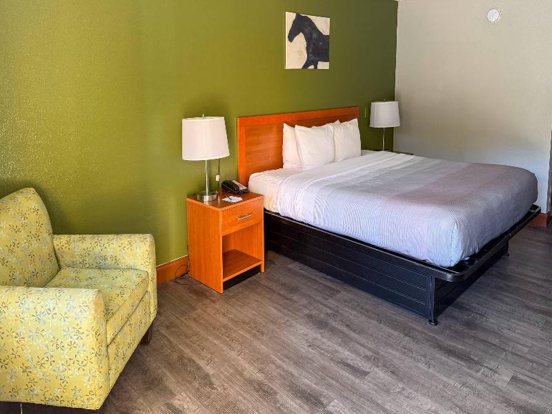 Quality Inn Crystal River image