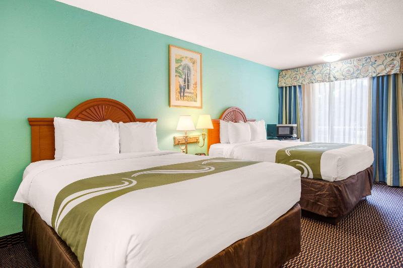 Quality Inn & Suites Sarasota