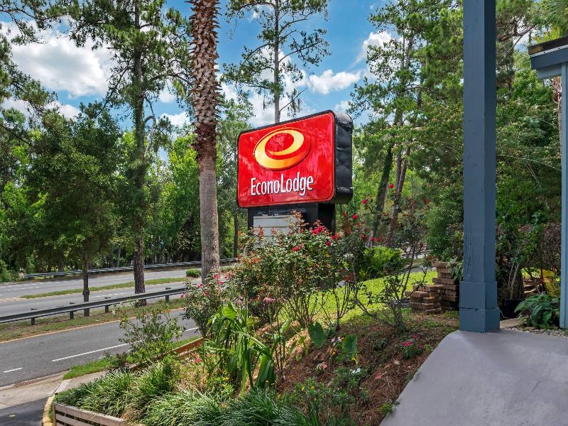 Econo Lodge Tallahassee Downtown - University image