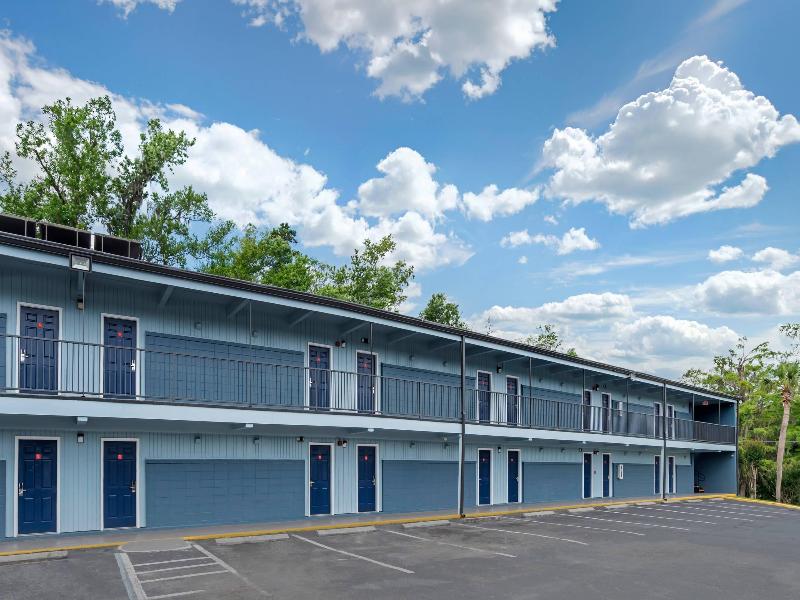 Econo Lodge Tallahassee Downtown - University image