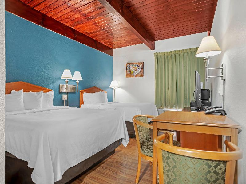 Econo Lodge Tallahassee Downtown - University image