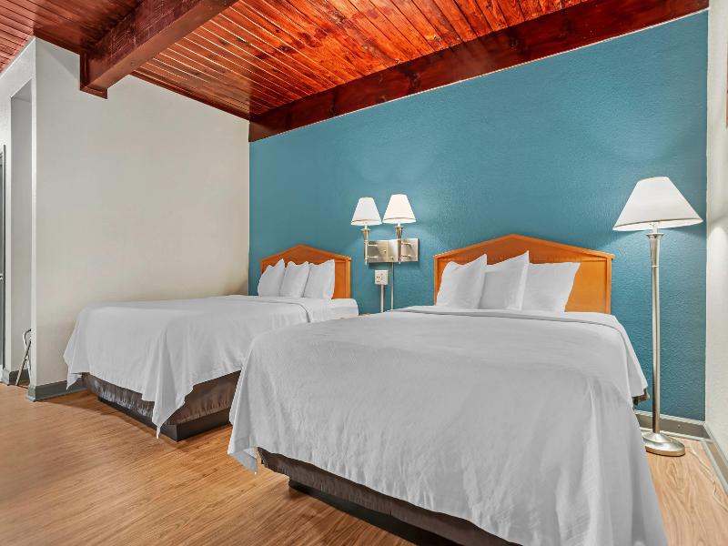 Econo Lodge Tallahassee Downtown - University image